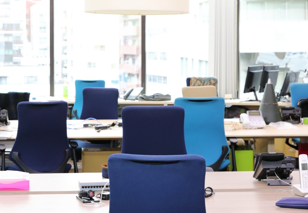 完全フリーアドレス