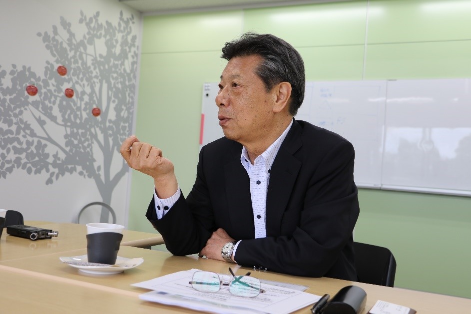 リ・カレント、五十嵐英憲講師「目標管理、MBO-Sというテーマでは広げられる可能性があると思っているのは中堅社員。課長職になってから課長研修やりましょうというのは、僕はもう遅いと思ってる」