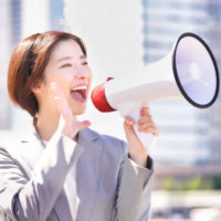 女性活躍KPI達成に”焦る人事”と”追われる現場”の溝を埋める、「応援型上司」のキャリア支援策